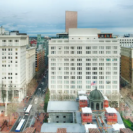 The Duniway Portland, A Hilton Hotel-3