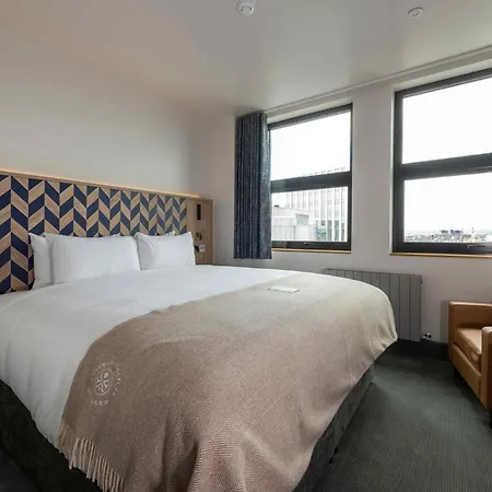 Sandman Signature Glasgow Hotel-3