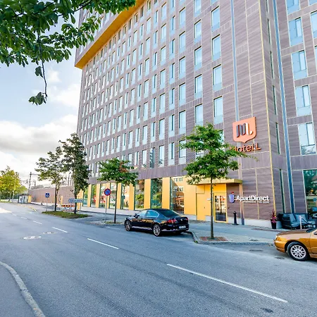 Apartdirect Aelvsjoe-3