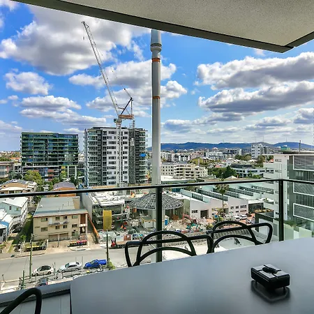 Opera Apartments South Brisbane-3