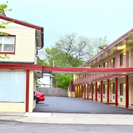 Passport Inn Niagara Falls-3