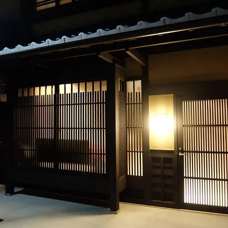 Reikaku Yasaka-2