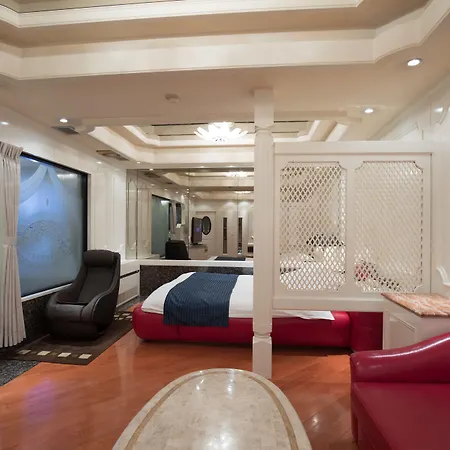 Hotel Perrier (Adults Only)-3