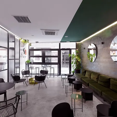 2060 The Newton Hostel-3
