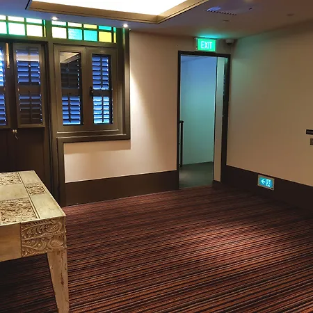 Aqueen Heritage Hotel Little India-2