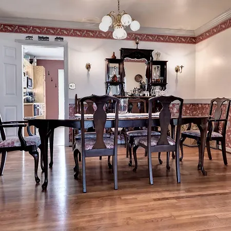 Aldrich House Bed & Breakfast-3