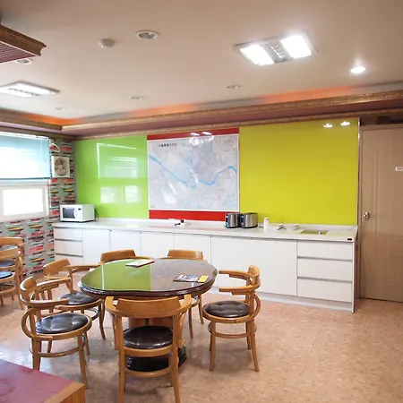 Hostel J Stay-2