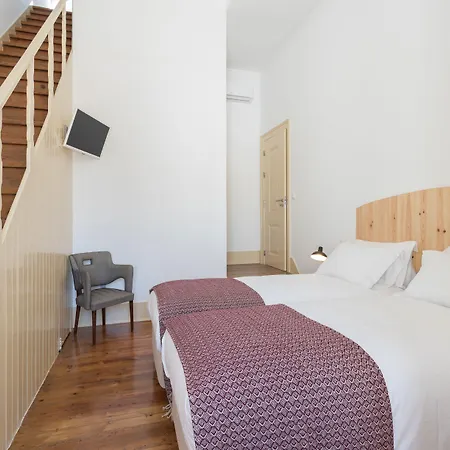 Principe Real Guest House-2