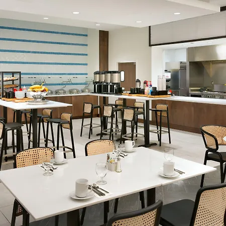 Hilton Garden Inn Boise Downtown-3