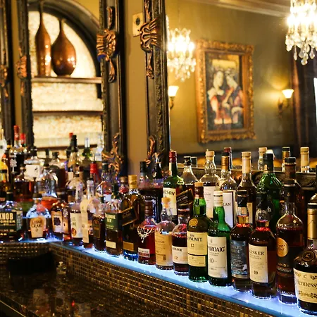 The Detroit Club-2
