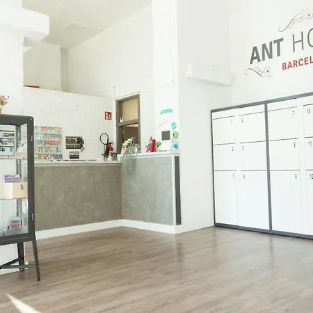 Ant Hostel Barcelona-2
