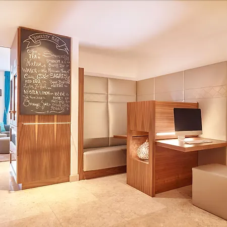 Hapimag Apartments Lisbon-3