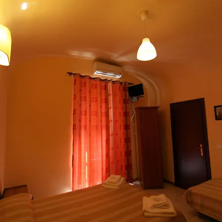Hostel Pink Floyd-2