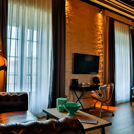 Hotel Lobby-3