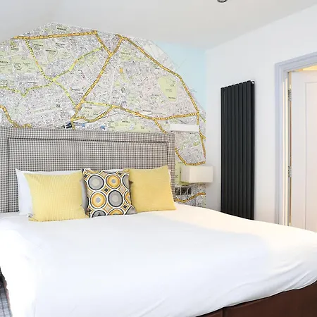 Cairn Hotel & Apartments-3
