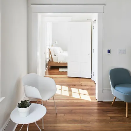 Guest House Raleigh- Adults Only-2