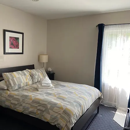 Cambie Lodge-2