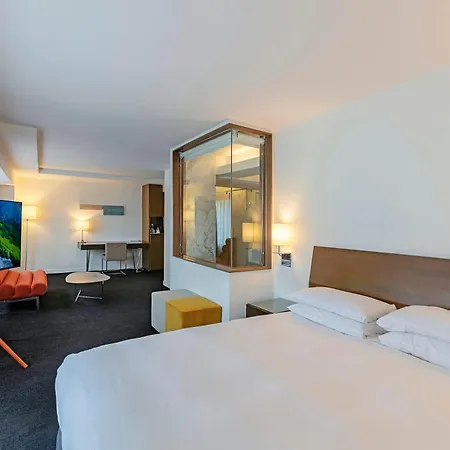 United Hotel-2
