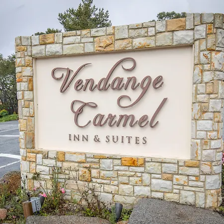 The Vendange Carmel Inn & Suites-3