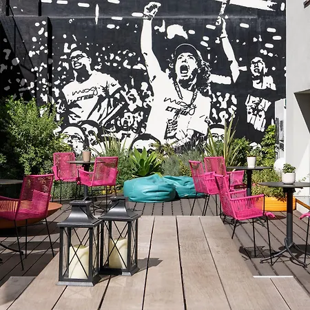 Moxy Lisbon City-3
