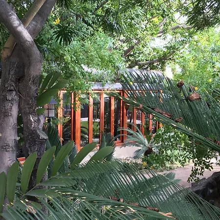 Getaways At Palm Springs Tennis Club-3