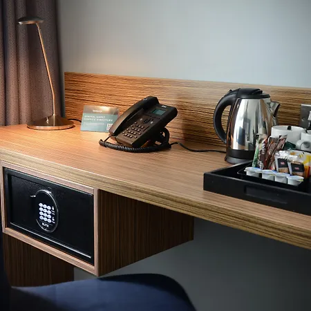 Travelodge Plus Dublin City Centre-2