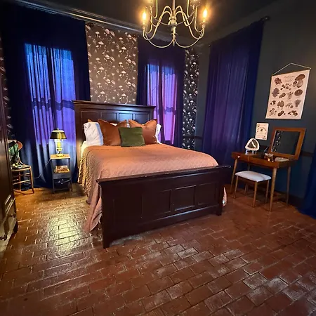 The 1883 Peabody House Bed & Breakfast-2