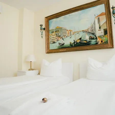 Altstadt Hotel St. Georg-2