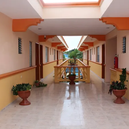 Hotel Isla Esmeralda-2
