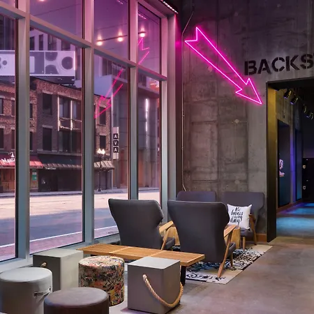 Moxy Boston Downtown-2