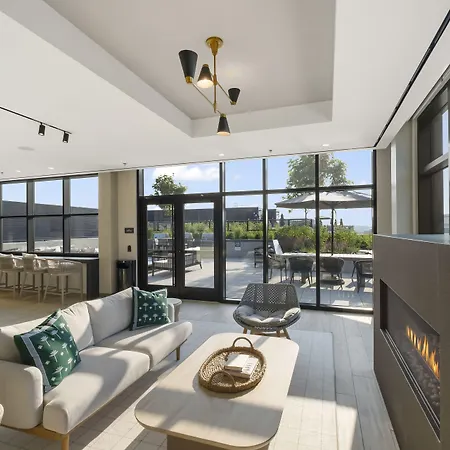Global Luxury Suites At Capitol Hill-2
