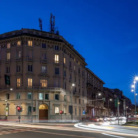 Daplace - Corso Monforte Suites-3