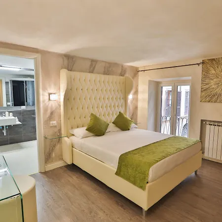 Grottini Luxury Suites ~ Pantheon-2