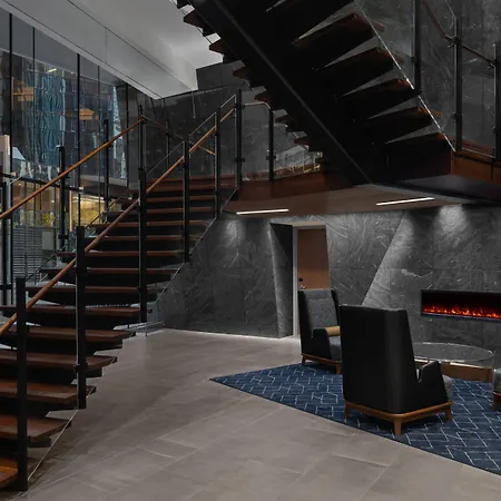 Courtyard By Marriott Calgary Downtown-3