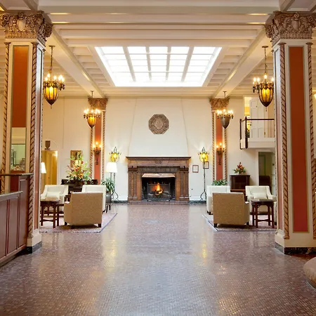 Cardinal Hotel-2