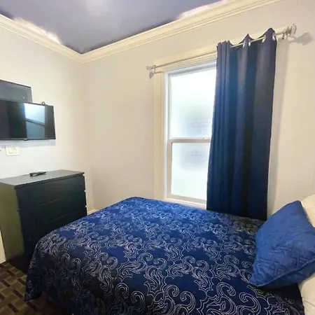 Twin Peaks Hotel-2