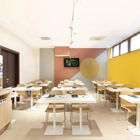 B&B Hotel Roma San Lorenzo Termini-3