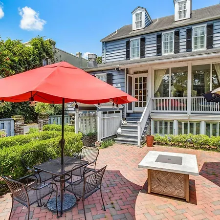 Spanish Moss Inn-3
