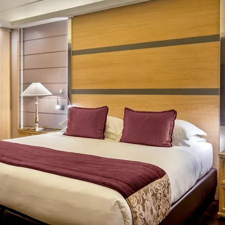 The Inn At The Spanish Steps Luxury Collection - The Club Condotti 91-2