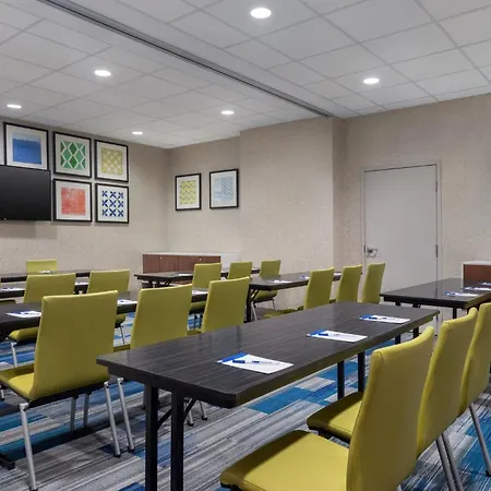 Holiday Inn Express Windsor Waterfront By Ihg-2
