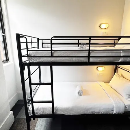 Yha Melbourne Central-3