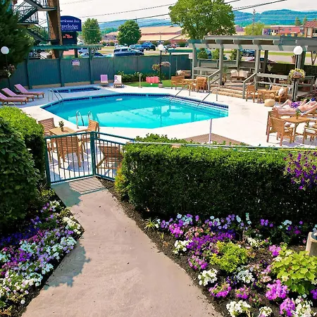 Arbors At Island Landing Hotel & Suites-2