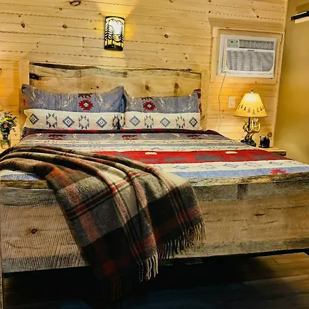 Lake Haven Motel-3