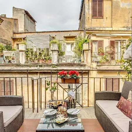 Pantheonview - Luxury Suites-3