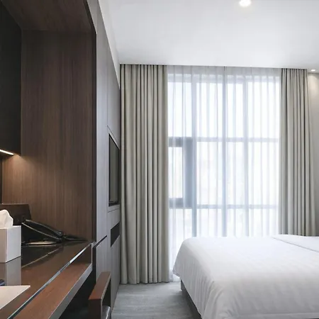Amrise Hotel Kitchener-2