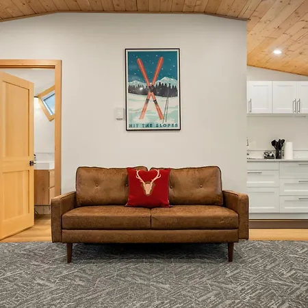 Elkhorn Lodge Vacation Rentals-2