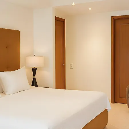 Grand Venetian Comfort-3