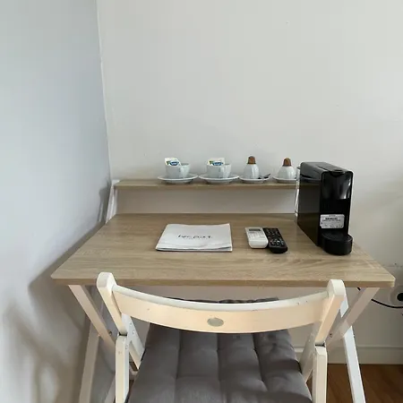 Lisbon Check-In Guesthouse-2