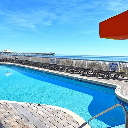 Amazing Beachfront Condo With Nice Hot Tub & Pools-3