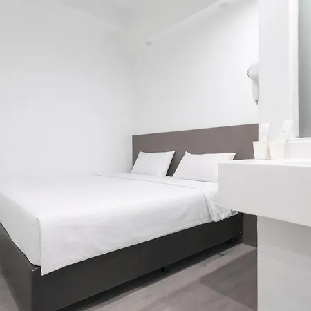 A Hotel Dickson-2